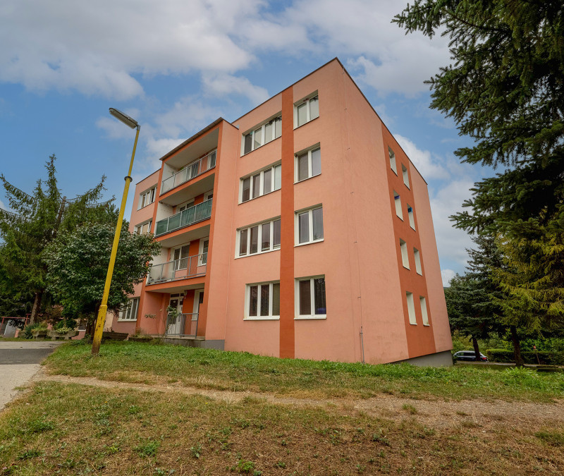 PÔVODNÝ STAV | 3 izbový byt | 55 m² | Medzev